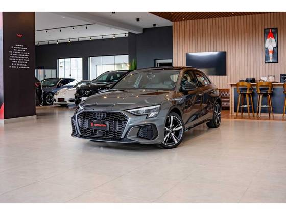 AUDI A3 2.0 40 TFSI MHEV SPORTBACK PERFORMANCE BLACK S-TRONIC